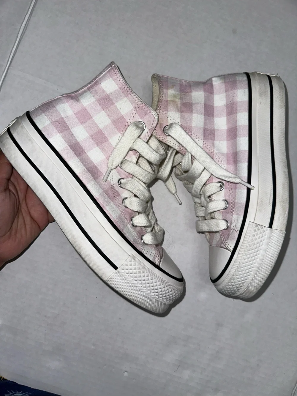 Converse size need
